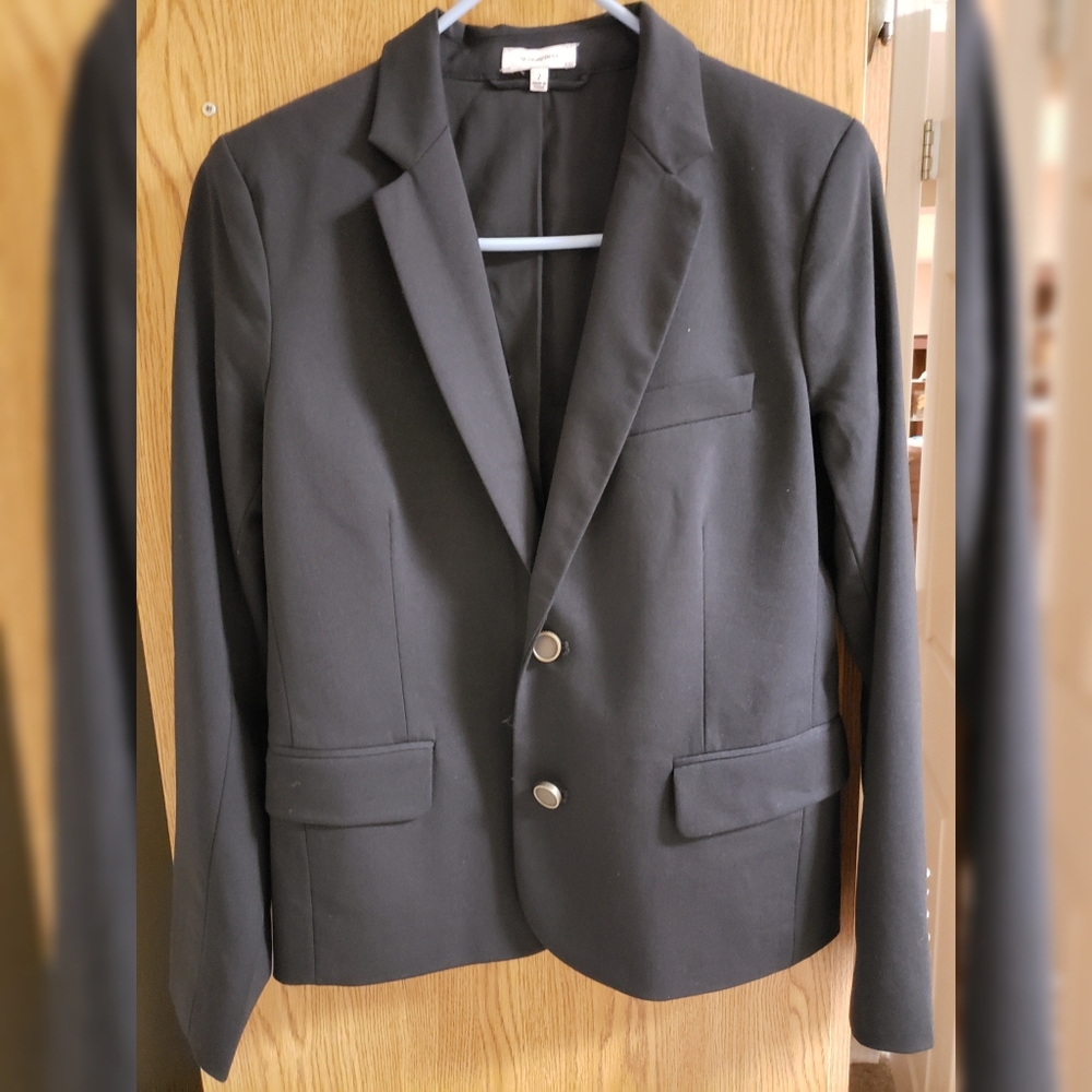 Excellent condition Sunday Best blazer in black